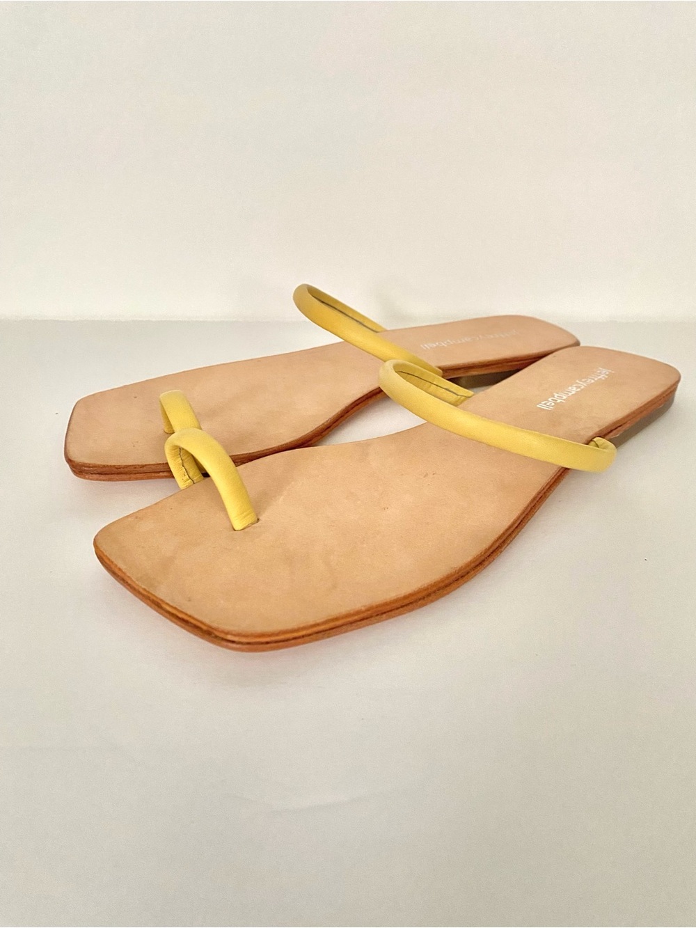 Jeffrey Campbell Yellow Toe-Loop Square-Toe Slide Sandals Sz 6/37